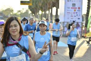BIB: 44477, 4146, 40171
                            <button type="button" onclick="openModal(10633028)" class="btn btn-primary btn-sm float-right btn-popup" data-toggle="modal" data-target=".modal-high-quality">
                        <i class="fas fa-shopping-cart"></i> Add to Cart
                    </button>
                                            <button type="button" onclick="isThisMe(10633028, true)" class="btn btn-success btn-sm float-right btn-popup btn-isme hidden" data-toggle="tooltip" data-placement="bottom" title="นี่คือรูปของคุณใช่ไหม คลิกที่นี่เพื่อเอาเข้าอัลบั้ม">
                        <i class="fas fa-plus"></i> Add to album
                    </button>
                    <button type="button" onclick="isThisMe(10633028, false)" class="btn btn-warning btn-sm float-right btn-popup btn-isnotme hidden">
                        <i class="fas fa-ban"></i> Remove from album
                    </button>